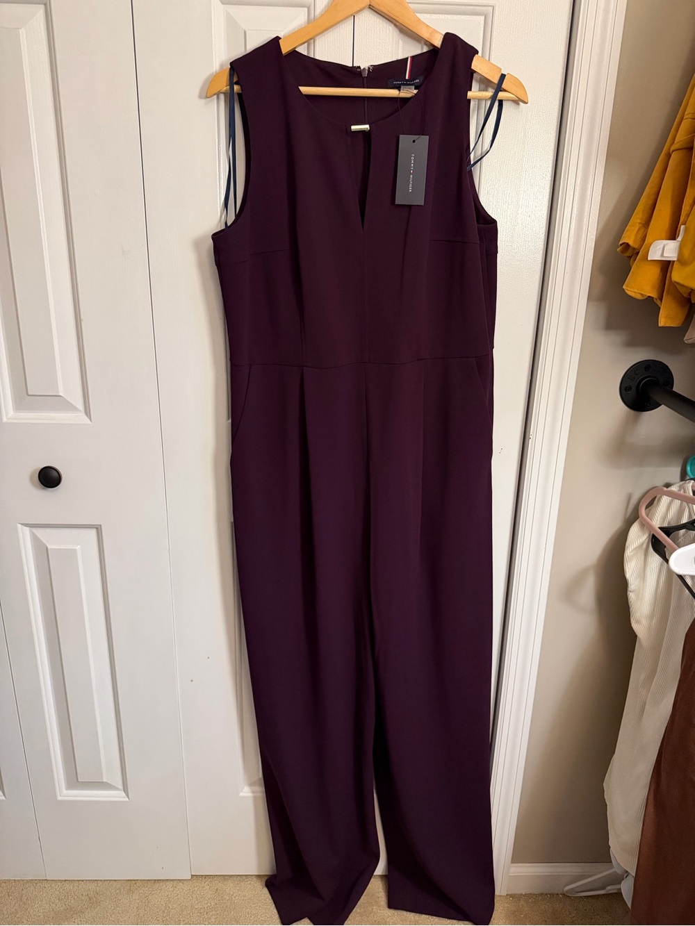 Tommy Hilfiger Keyhole Wide Leg Jumpsuit Deep Plum NWT Size 14 - Picture 3 of 9